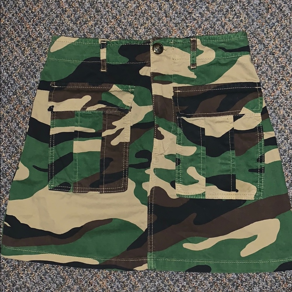 Zara Camo Print Skirt